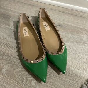 Valentino pointed toe flats